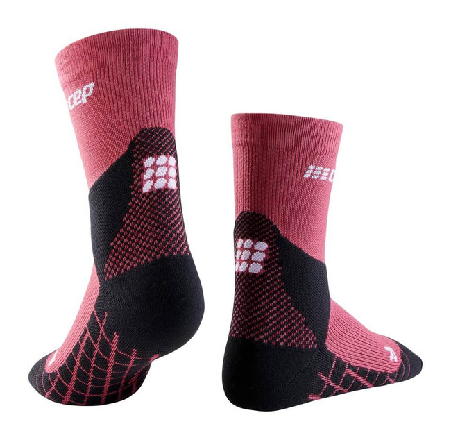 Damskie skarpety kompresyjne trekkingowe CEP z wełną Hiking Light Merino krótkie różowe