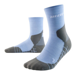 Damskie skarpety kompresyjne trekkingowe CEP z wełną Hiking Light Merino krótkie jasnoniebeskie