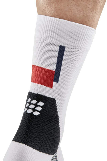 Damskie skarpety kompresyjne sportowe CEP The Run Limited krótkie białe - kolekcja limitowana