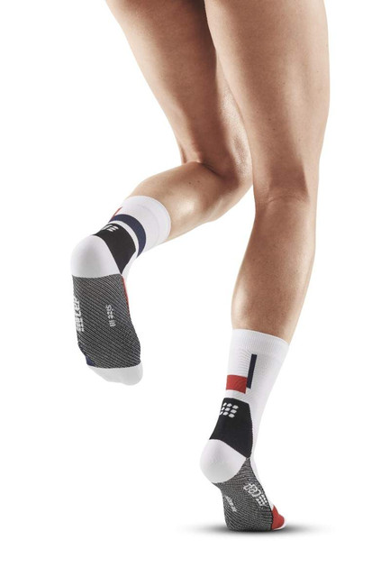 Damskie skarpety kompresyjne sportowe CEP The Run Limited krótkie białe - kolekcja limitowana