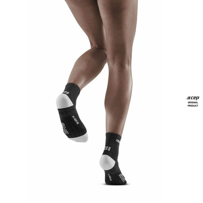 Damskie skarpety kompresyjne sportowe CEP Ultralight krótkie czarne