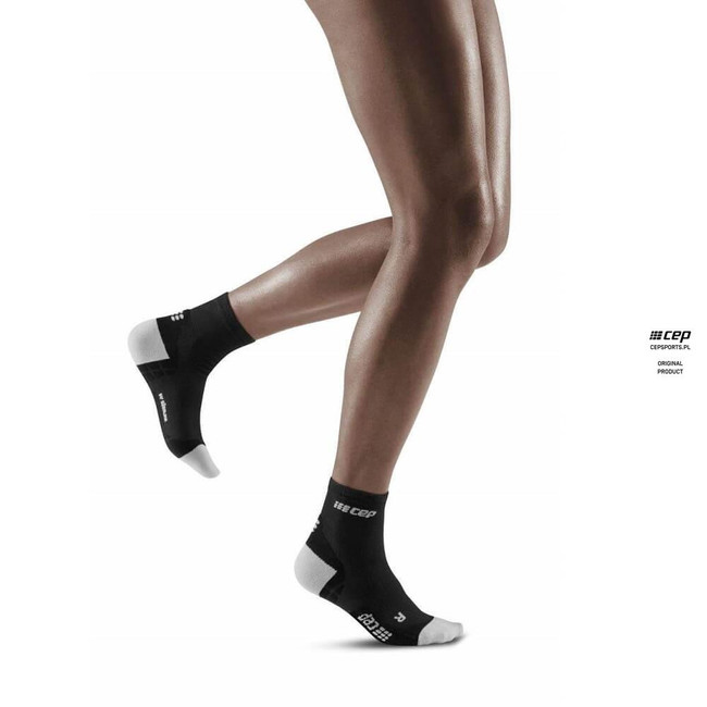 Damskie skarpety kompresyjne sportowe CEP Ultralight krótkie czarne