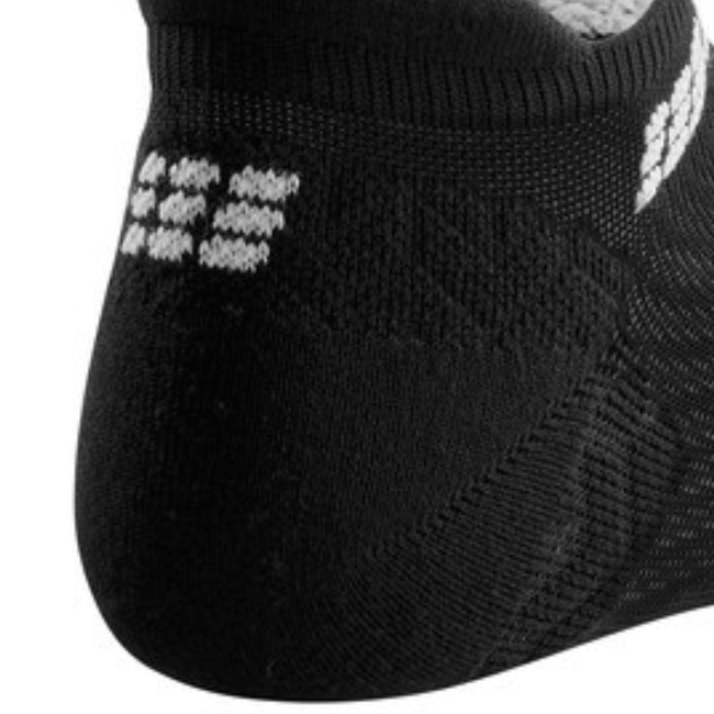 Damskie skarpety kompresyjne sportowe CEP Ultralight no show stopki czarne - nowa kolekcja