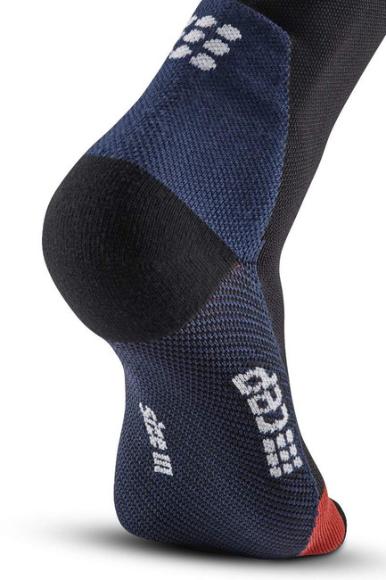 Damskie skarpety kompresyjne sportowe CEP The Run Limited wysokie czarne - limitowana kolekcja