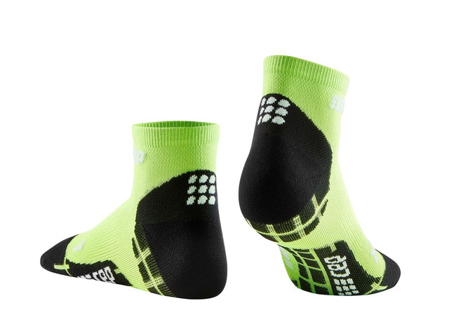 Damskie skarpety kompresyjne sportowe CEP Ultralight low-cut limonkowe